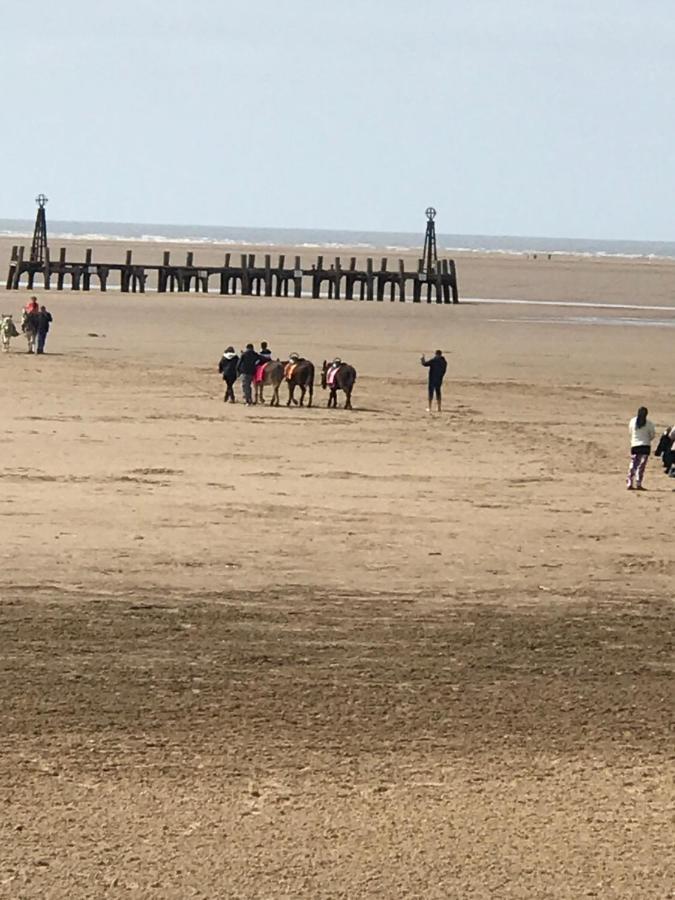 Beach Lookout - Sea Views Lytham St Annes Ngoại thất bức ảnh